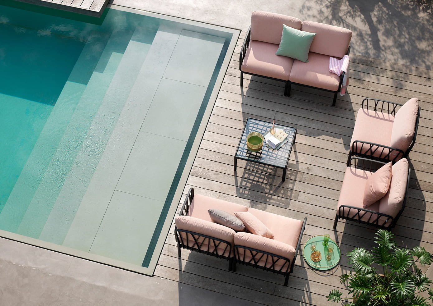 Muebles de exterior. KOMODO-01 Muebles de exterior. KOMODO-01